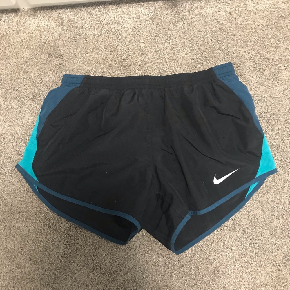 nike shorts!!